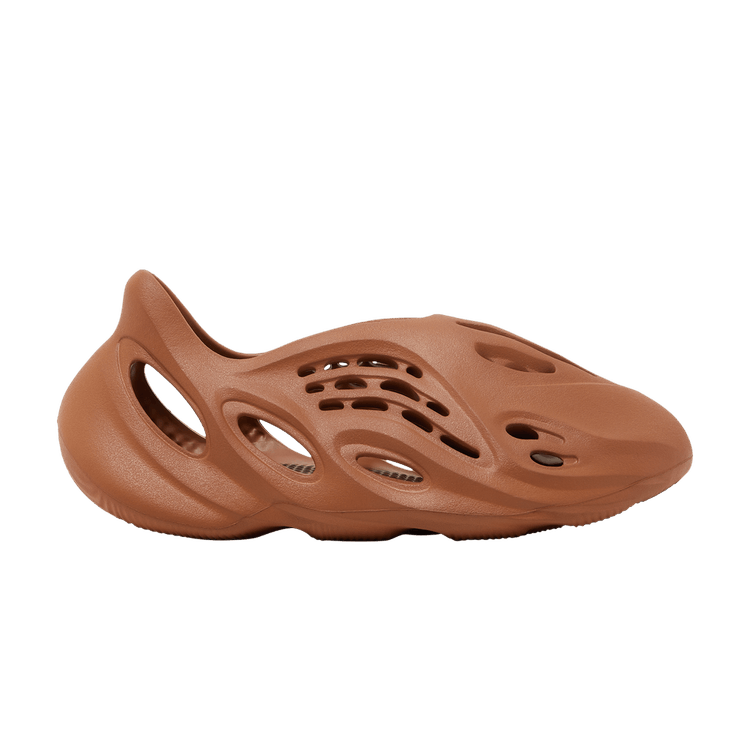 adidas Yeezy Foam RNR Clay Red