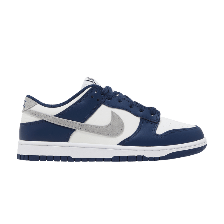 Nike Dunk Low Summit White Midnight Navy - Side Kicks