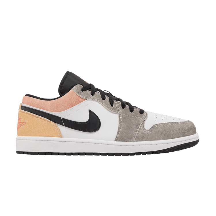 Jordan 1 Low SE Flight Club