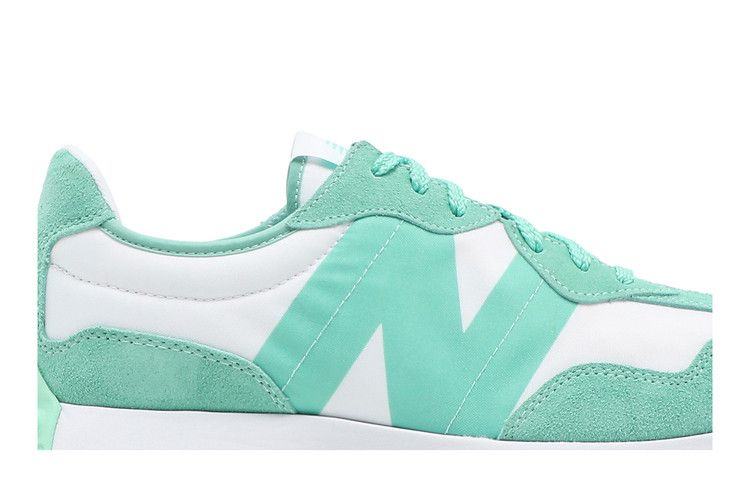 New Balance 327 ASOS 1-800-Summer Mint
