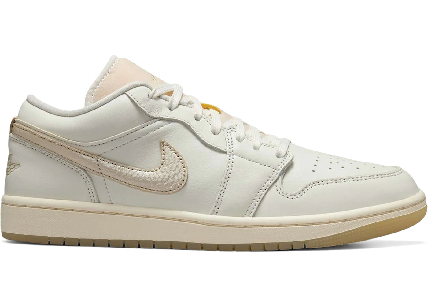 Jordan 1 Low SE Metallic Team Gold (Women's)
