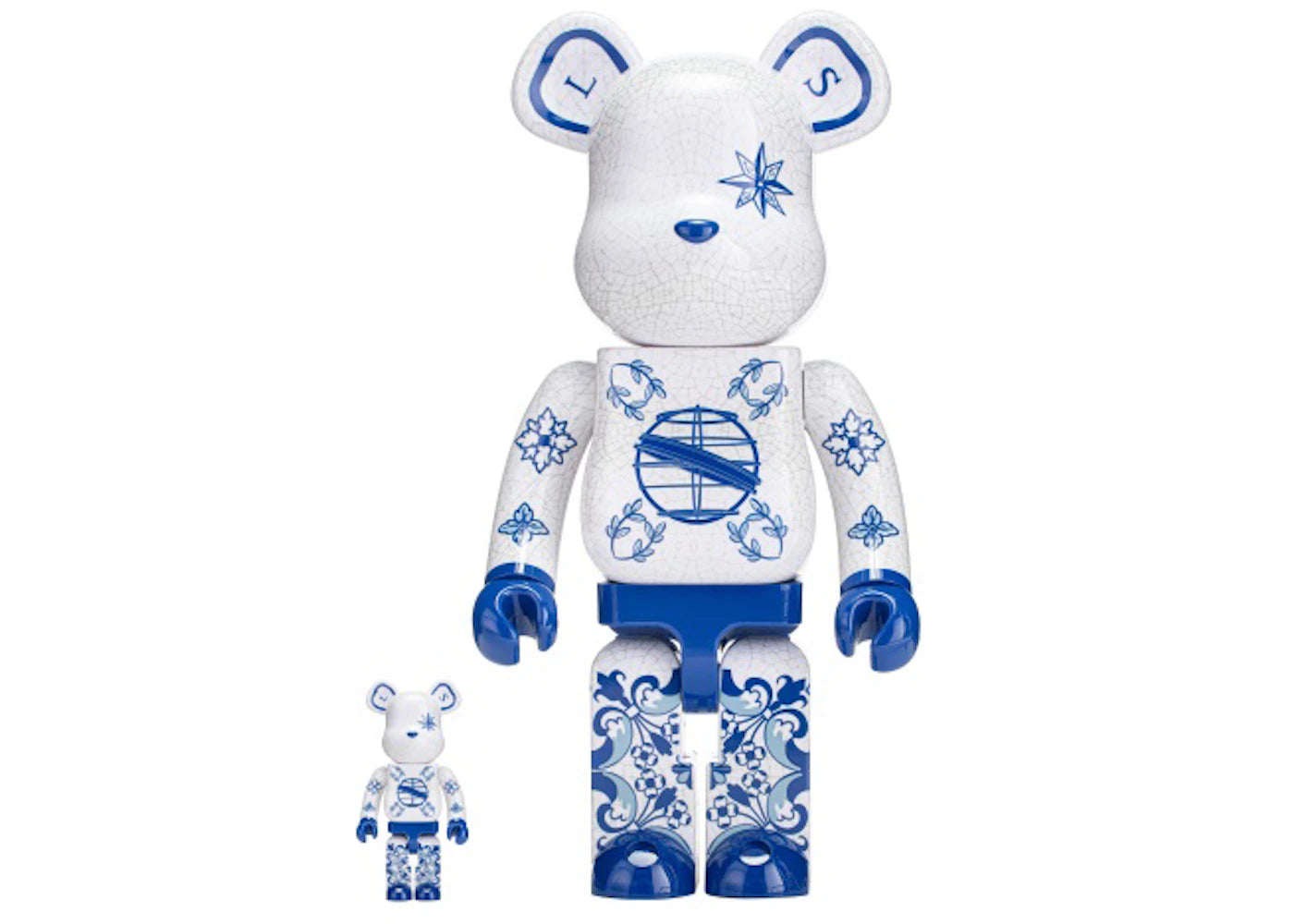 Bearbrick Macau 2023 x Senado Square 100% & 400% Set