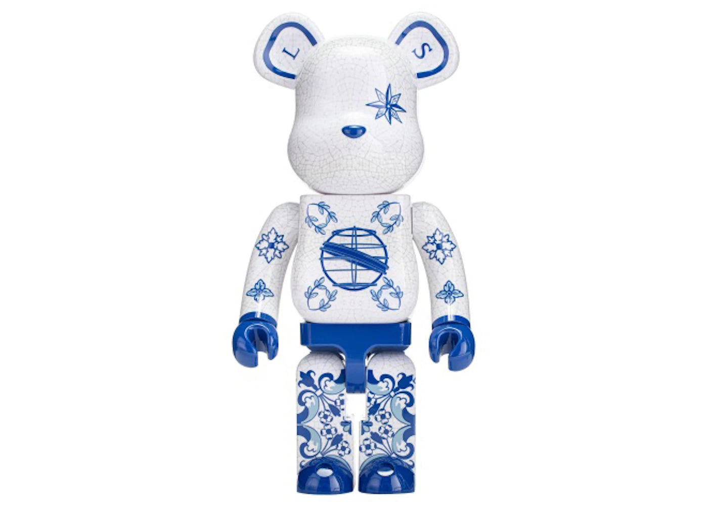 Bearbrick Macau 2023 x Senado Square 1000%