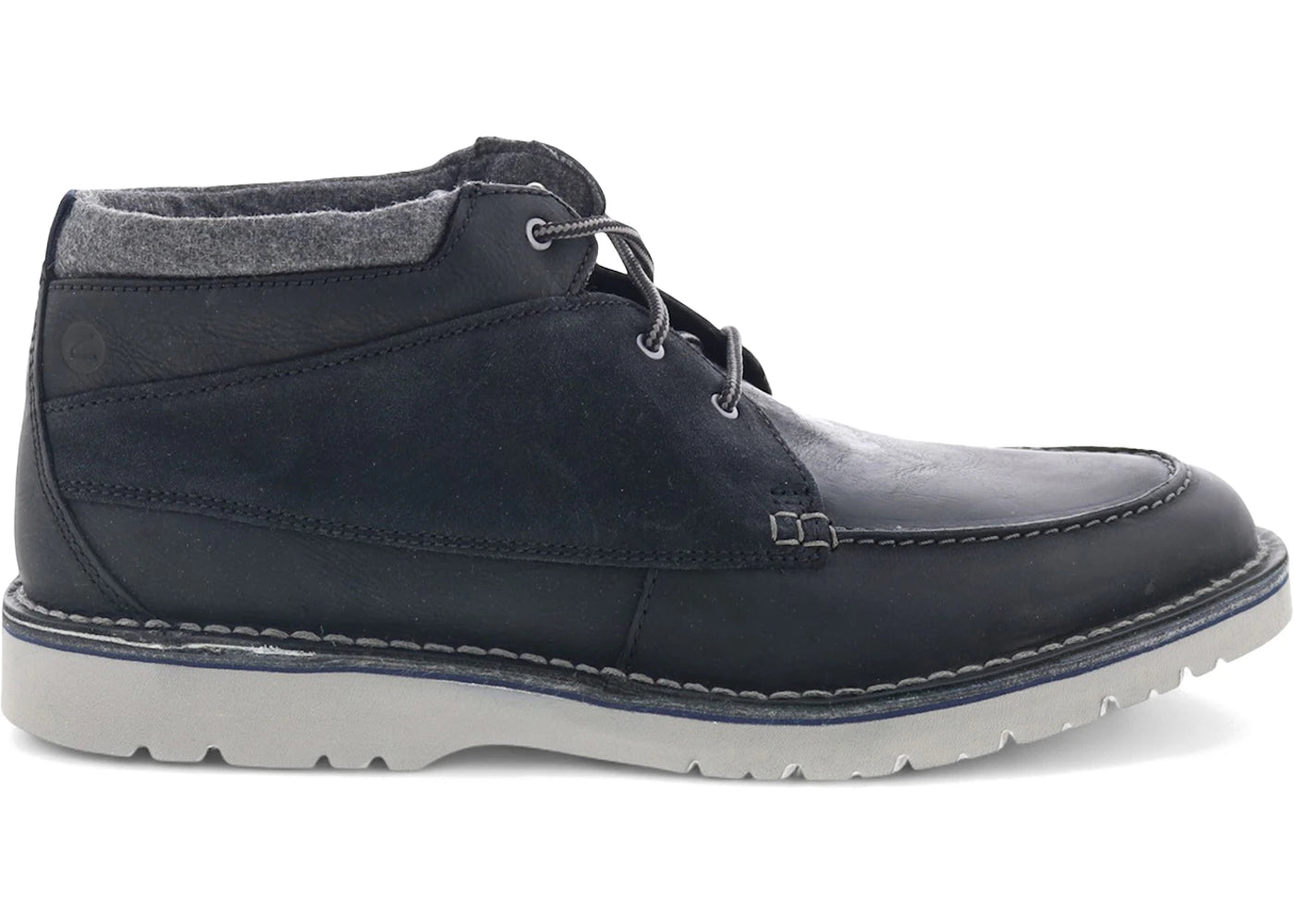 Clarks Eastford Top Black Leather