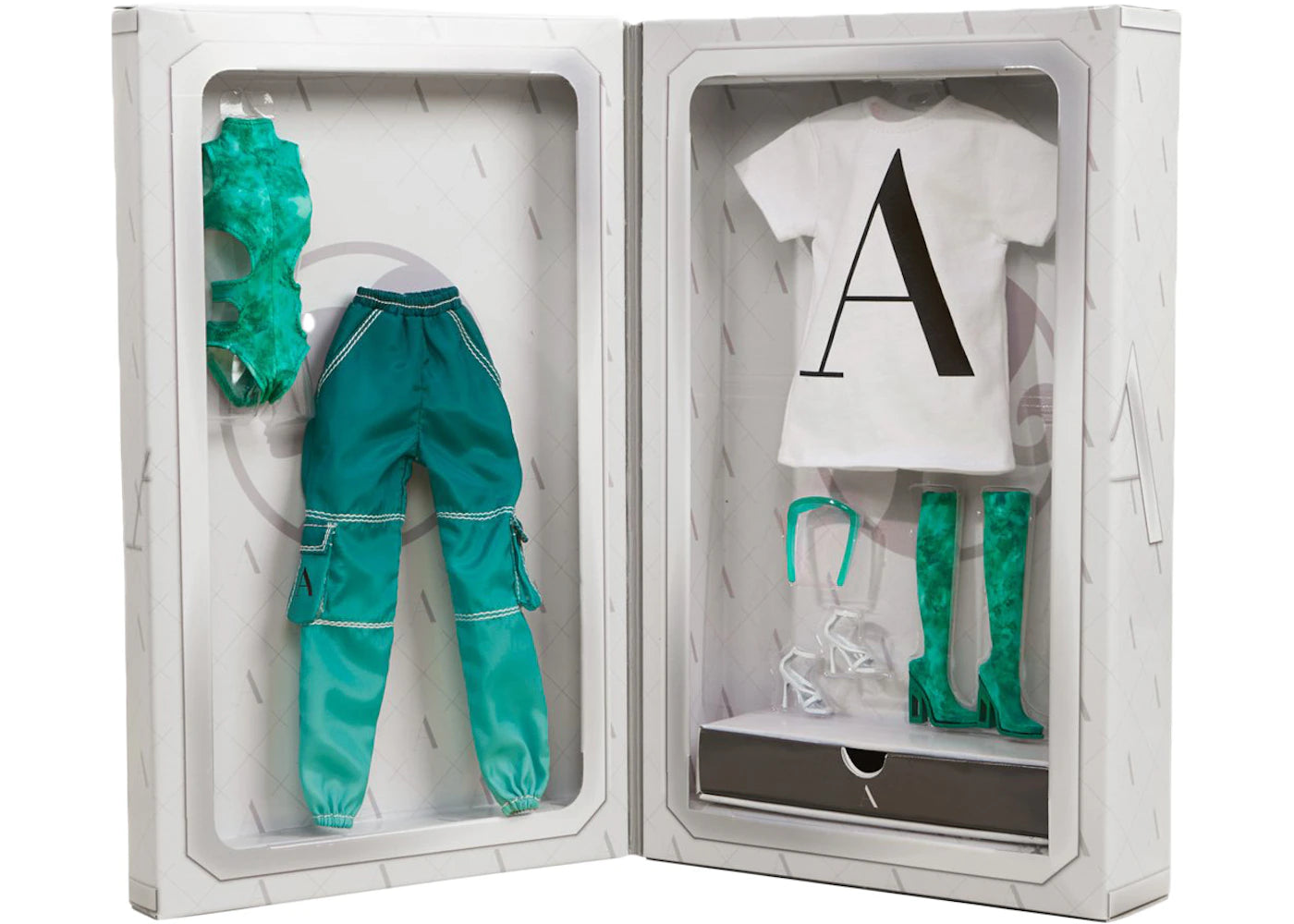 Mattel Aleali May Barbie Wardrobe & Accessories Set