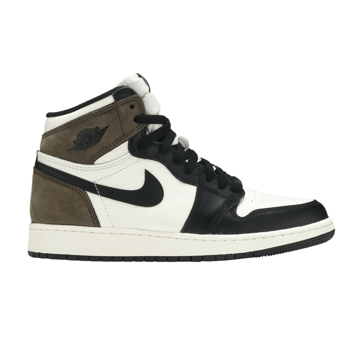 Jordan 1 Retro High Dark Mocha (GS) - Side Kicks